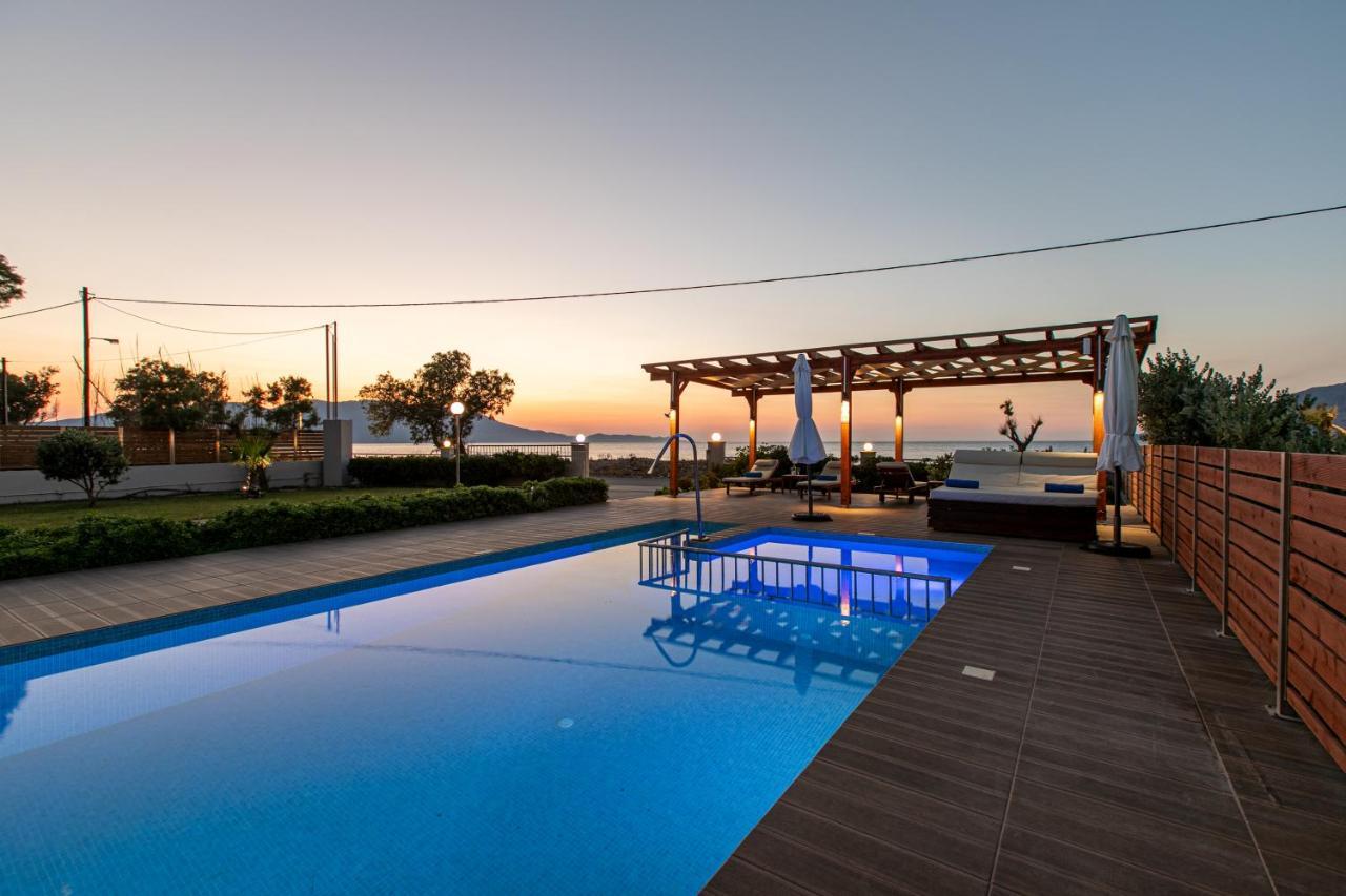 Niovi Seaside Appartement Kíssamos